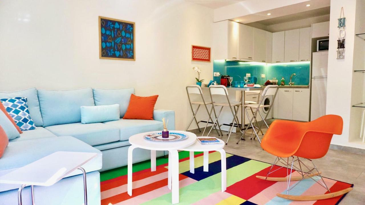 Stylish Apartment With Patio, 5Min To Metro أثينا المظهر الخارجي الصورة